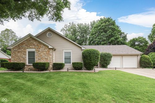 1901 Winding Ridge Ave, Indianapolis, IN, 46217-4677 | Card Image