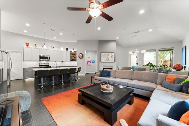 29501 Salem Fields Dr, House other with 4 bedrooms, 2 bathrooms and 2 parking in Spring TX | Image 7