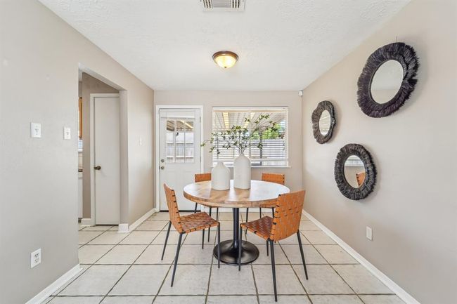 4814 Rivertree Ln, House other with 3 bedrooms, 2 bathrooms and 2 parking in Spring TX | Image 5
