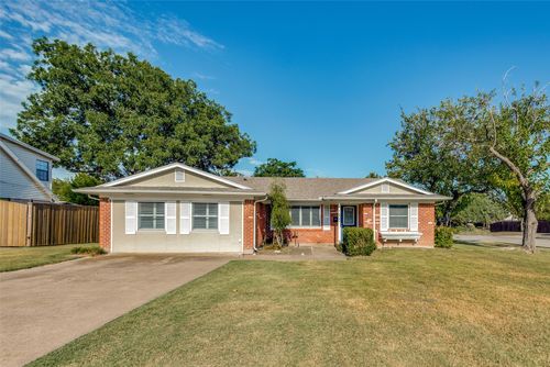 1600 West Shore Drive, Richardson, TX, 75080 | Card Image