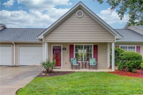 2984 Bentley Park Cir, Gainesville, GA, 30504-5665 | Card Image
