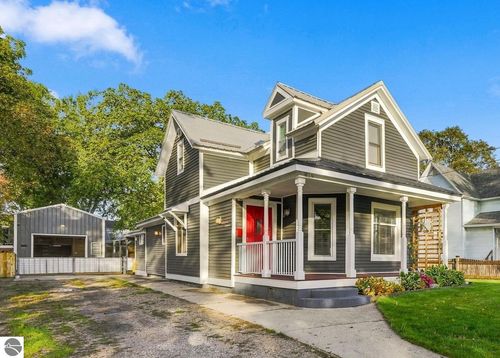 819 Farrar Street, Cadillac, MI, 49601 | Card Image