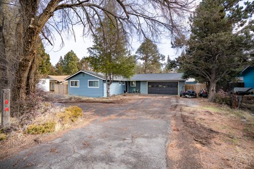 170 Se 15th St, Bend, OR, 97702-1538 | Card Image