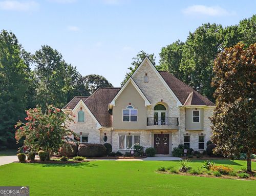 53 Saint Ives Cir, Winder, GA, 30680-7406 | Card Image