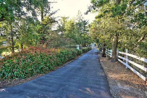 9311 Golden Gate Ave, Orangevale, CA, 95662-2223 | Card Image