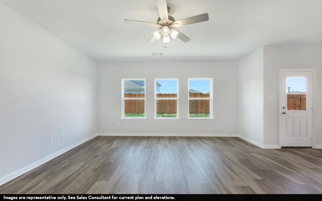 290 Yosemite Dr, House other with 3 bedrooms, 2 bathrooms and 2 parking in Kyle TX | Image 5