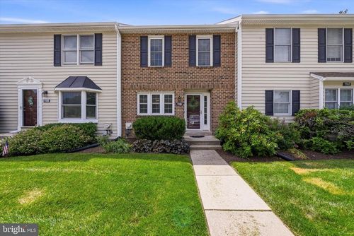 1106-1106 N Glen Dr, GLEN MILLS, PA, 19342-8162 | Card Image
