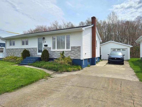 36 Ranna Drive, Sydney, NS, B1P3Y7 | Card Image