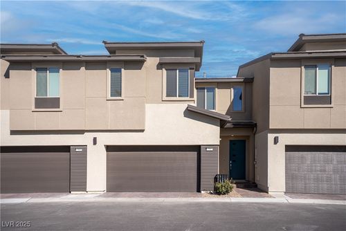 752 Echelon St, Las Vegas, NV, 89138-6489 | Card Image