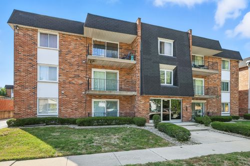 apt-204-1040 Hirsch Blvd, Calumet City, IL, 60409-5135 | Card Image