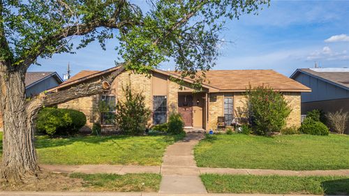 3014 Rockett Dr, Carrollton, TX, 75007-5216 | Card Image