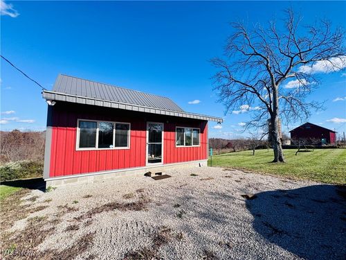 3420 Point Lookout Rd, Stockport, OH, 43787-9388 | Card Image