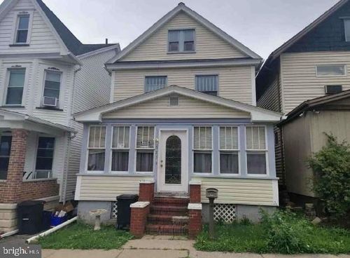 523 21st Ave, Altoona, PA, 16601-4139 | Card Image
