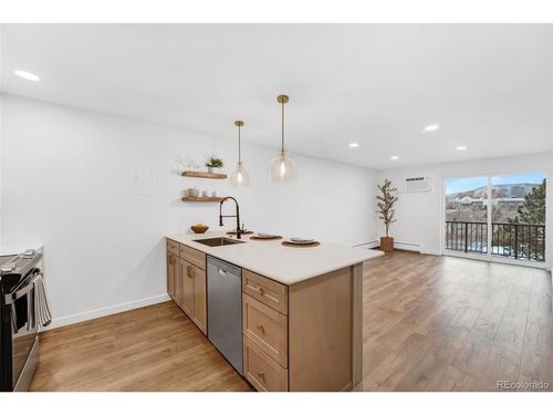 10-506-1200 Golden Cir, Golden, CO, 80401-0037 | Card Image