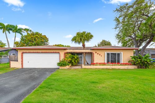 8821 Nw 3rd St, Pembroke Pines, FL, 33024-6509 | Card Image
