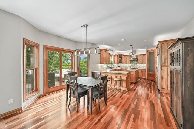 W226N3550 Wethersfield Road, House other with 5 bedrooms, 3 bathrooms and null parking in Pewaukee WI | Image 13