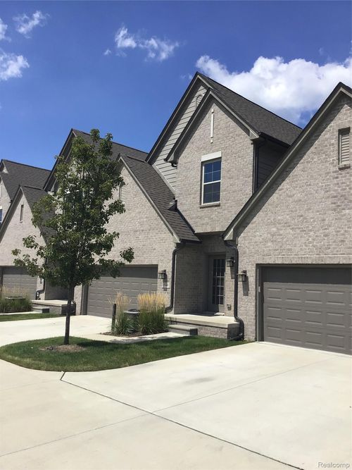 2-1028 Lamb Road, Troy, MI, 48085 | Card Image