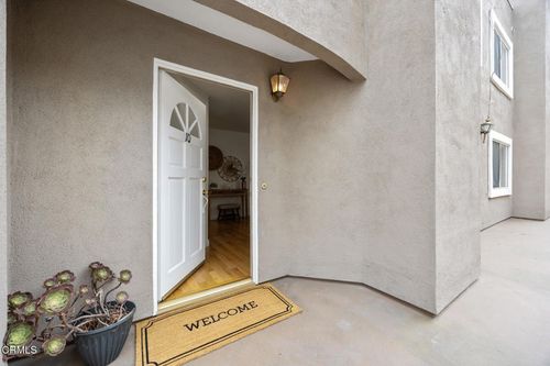 10-49 N Parkwood Ave, Pasadena, CA, 91107-3590 | Card Image