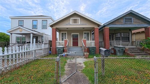 3121 Avenue N 1/2, Galveston, TX, 77550-6839 | Card Image
