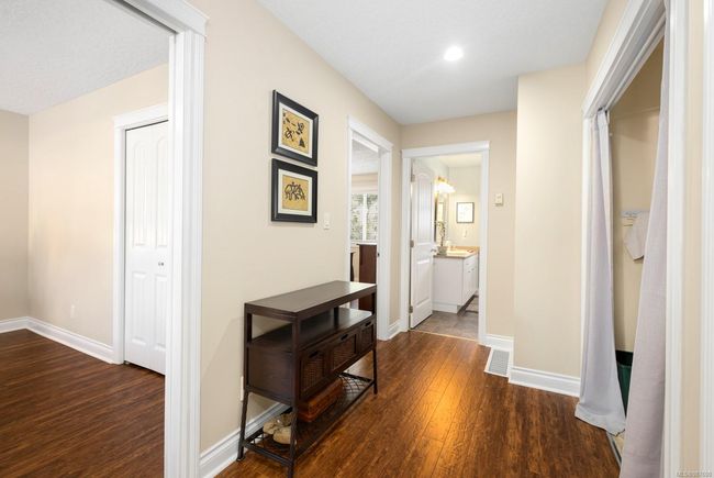2499 Glendoik Way, House other with 3 bedrooms, 3 bathrooms and 6 parking in Mill Bay BC | Image 27