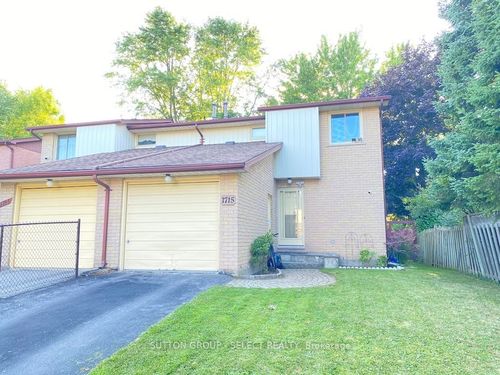 1715 Attawandaron Rd, London, ON, N6G3M7 | Card Image