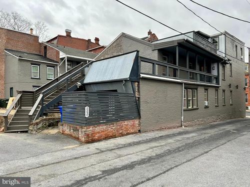 1-225 E King St, LANCASTER, PA, 17602-2972 | Card Image