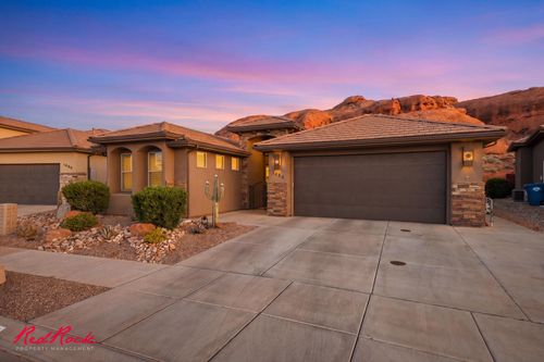1084 N Montana Ln, St George, UT, 84770-5256 | Card Image