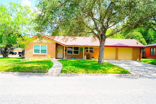 1508 Roosevelt Blvd, Alice, TX, 78332-4024 | Card Image