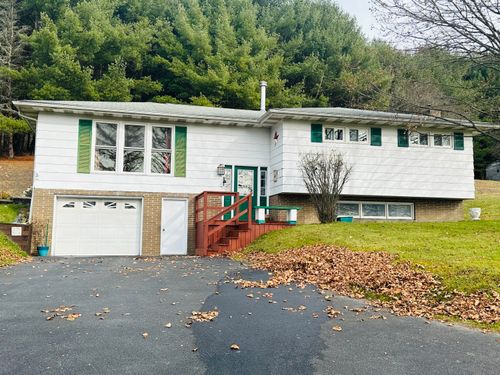 769 Rattlesnake Rd, Brockway, PA, 15824 | Card Image