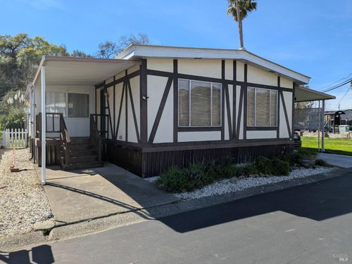 8 Camellia Dr, Calistoga, CA, 94515-9789 | Card Image