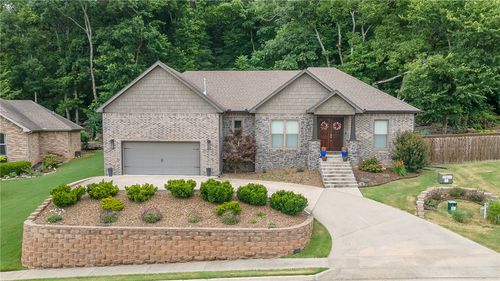 719 W Thornstone Ave, West Fork, AR, 72774-3300 | Card Image