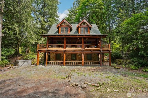 44725 Se 71st St, Snoqualmie, WA, 98065-9405 | Card Image