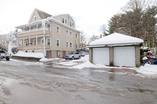 10 Rhubena St, Framingham, MA, 01702-6854 | Card Image