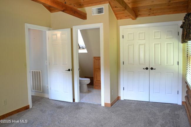 4040 N Nc 903 Hwy, House other with 4 bedrooms, 6 bathrooms and 3 parking in Albertson NC | Image 65