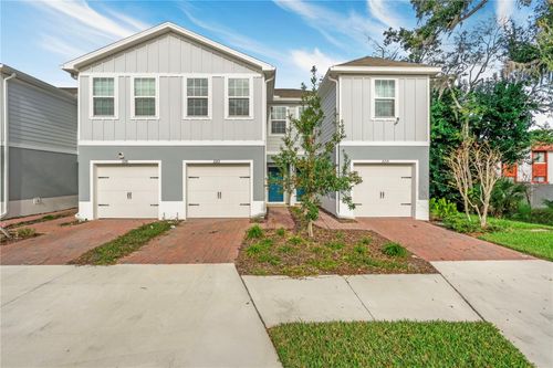 2212 Flourescent Way, SOUTH DAYTONA, FL, 32119-2554 | Card Image