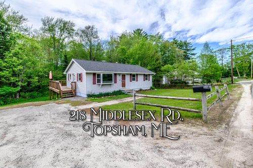 218 Middlesex Rd, Topsham, ME, 04086-1575 | Card Image