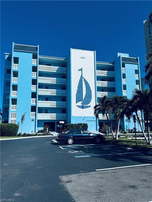 apt-102-2711 1st St, Fort Myers, FL, 33916-1843 | Card Image