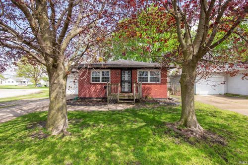1212 Union St, Mishawaka, IN, 46544-5369 | Card Image
