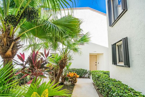 townhouse-124-950 S Kanner Hwy Highway, Stuart, FL, 34994 | Card Image