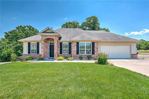 2 Parkridge Dr, Bella Vista, AR, 72715-2406 | Card Image