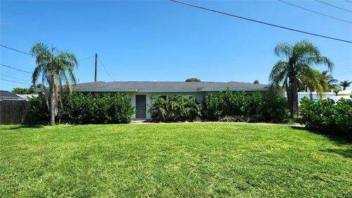 2465 Constitution Blvd, SARASOTA, FL, 34231-4959 | Card Image