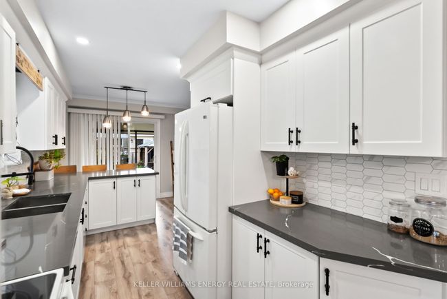 121 Angus Dr, House other with 3 bedrooms, 3 bathrooms and 4 parking in Ajax ON | Image 10
