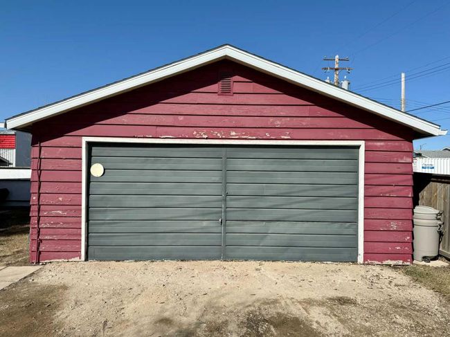 103 Centre St, House other with 4 bedrooms, 3 bathrooms and 4 parking in Mclennan AB | Image 28
