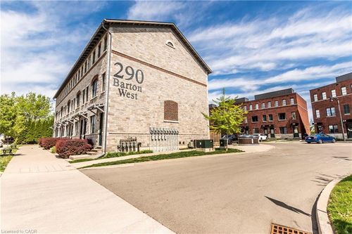 17-290 Barton St W, Hamilton, ON, L8R3P3 | Card Image