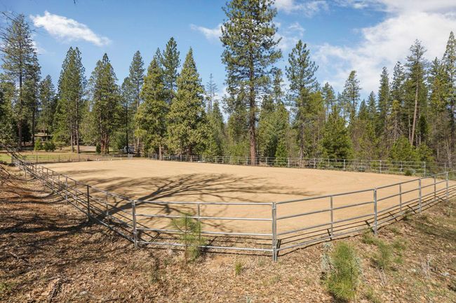 10415 - 10415 Mcmahon Rd, House other with 3 bedrooms, 5 bathrooms and null parking in Coulterville CA | Image 68