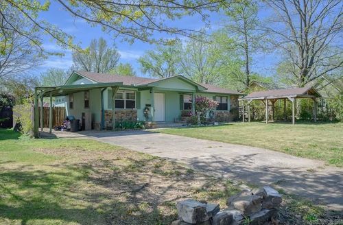 1304 Hickory Ave, Mena, AR, 71953-2958 | Card Image