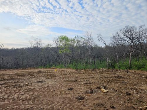 6739 Oak Ridge Drive, Shawnee, KS, 66217 | Card Image