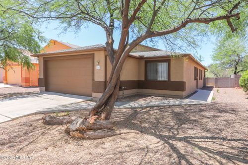 3167 W Alexanderwood Dr, Tucson, AZ, 85746-1082 | Card Image