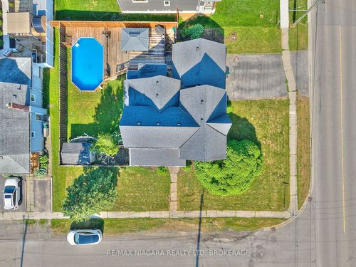 365 S Mill St, Fort Erie, ON, L0S1N0 | Card Image
