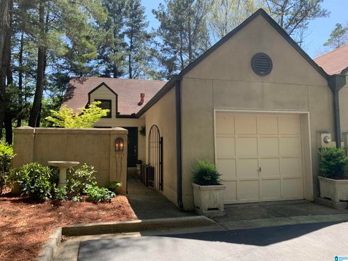 3840 Montclair Rd, Mountain Brk, AL, 35213-2804 | Card Image